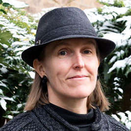 Visit Abigail Barr website